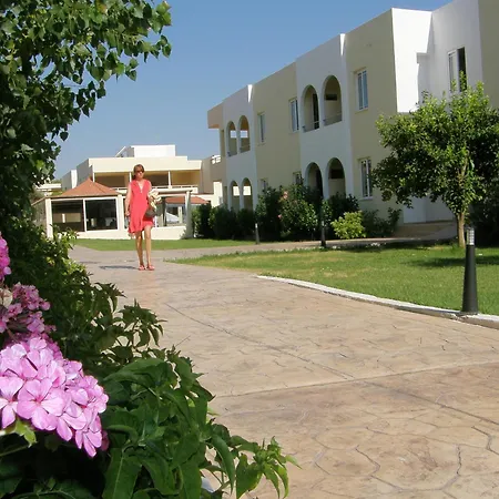 Memphis Otel 3*