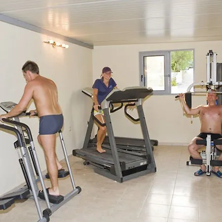 Memphis Otel Kolymbia
