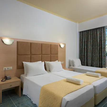 Memphis 3* קולימביה